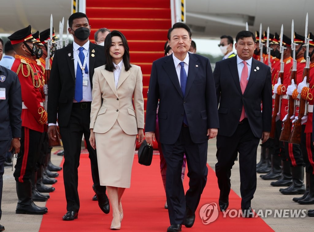 ���a�ɶ�11��11��A�n���`�Τ������]�k�^�M�d�l���اƭ��M������Z�H�����C ���p��