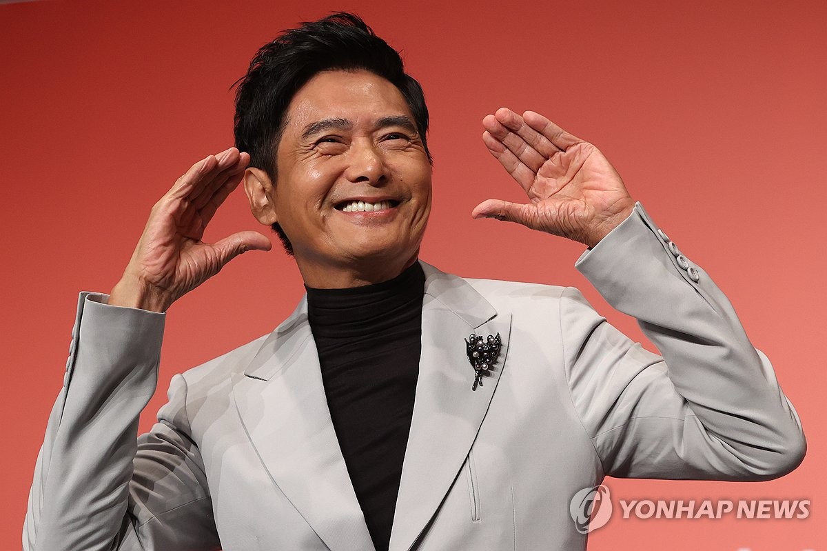 10��5��A�b�y�s�����O��KNN�v�|�A�P���o�b��28���y�s��ڹq�v�`���~�רȬw�q�v�H�����O�̷|�W�\���ըѰO�̩�ӡC ���p��