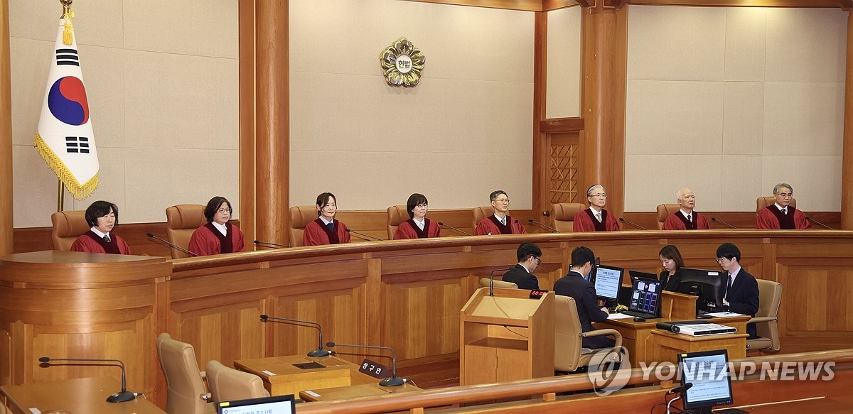 4��10��A�b���������Ϫ��˪k���P�ҡA�˰|�k�x�ǳƹ�k�ȳ����x��ʸ��u��׶i��ŧP�C ���p��/�p�X�ĳX��