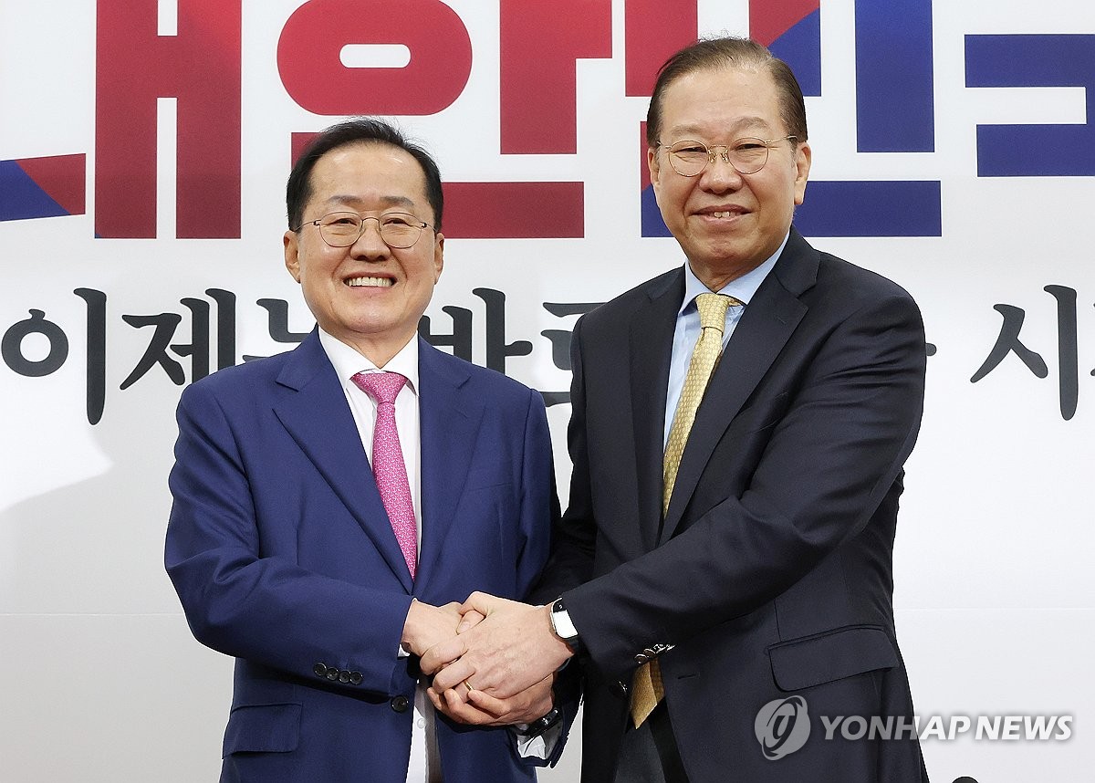 4��14��A�b��|�A�x�Ǩ@�]���^�M����O�q���ﵦ�e���|�e�����]�{�ɻ�ɤH�^�v��@����P�N�C ���p��