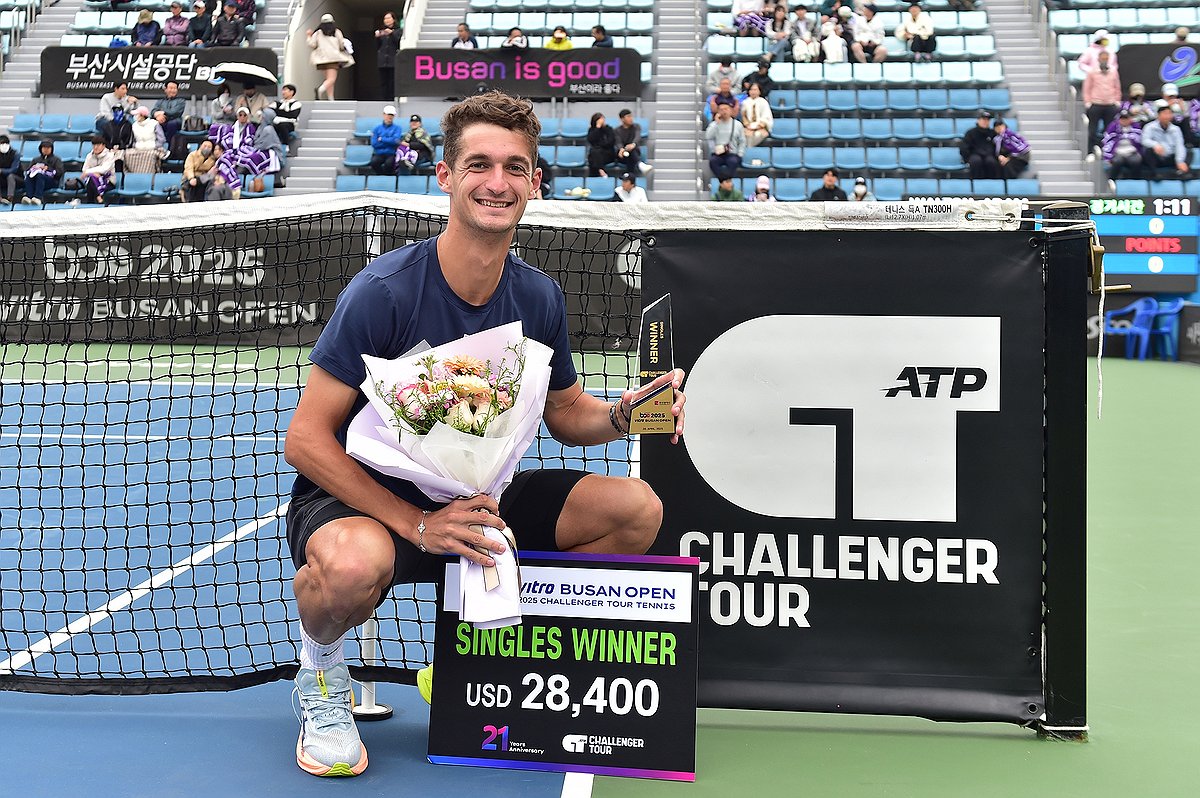지난해 부산오픈 챌린저테니스 우승자 프랑스 출신 아트망
