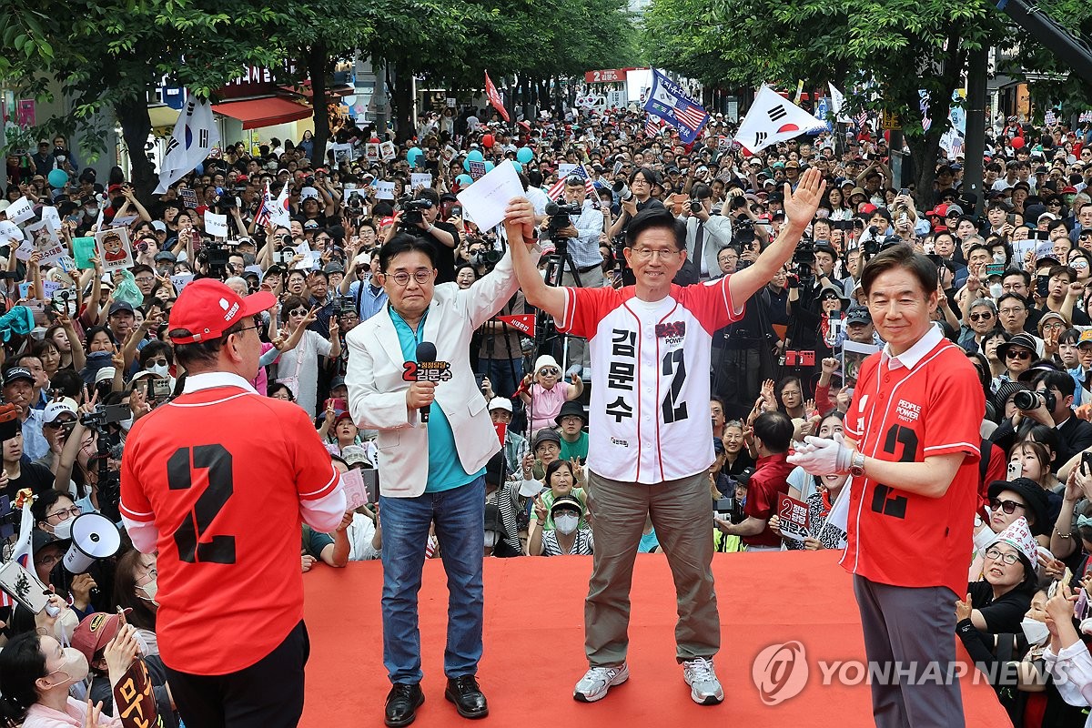 ��ƹϤ��G6��1��A�b�����s�����A�����x�]�k�G�^�}�i�Բ��C�����ʡC ���p��/�p�X�ĳX��