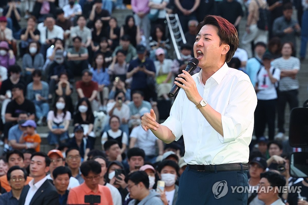 ��ƹϤ��G6��1��A�b�������s���A���T���}�i�Բ��C�����ʡC ���p��