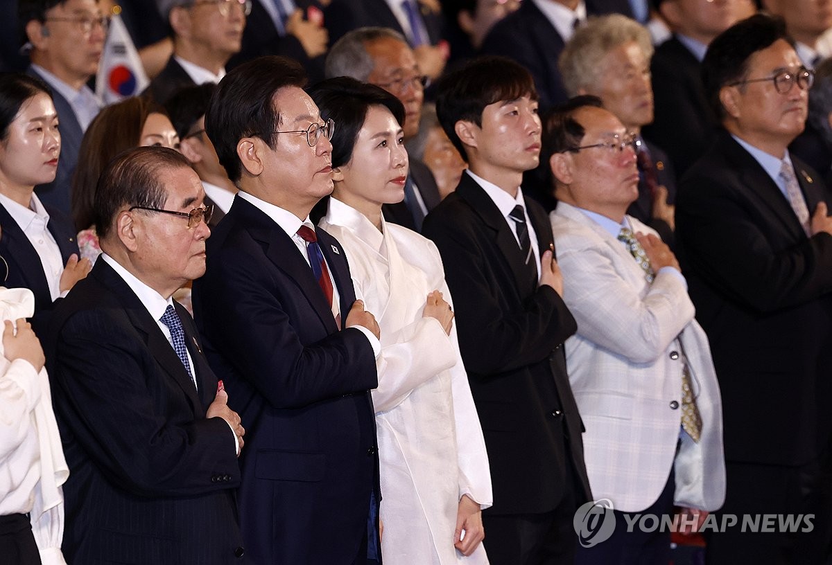 8��15��A���_�`80�g�~�y�������b�����@�v��Ʒ|�]�|��A�n���`�Χ��b���]���G�^�M�ҤH���f���X�u���ʡC ���p��/�`�γq�T��v�O�̹�