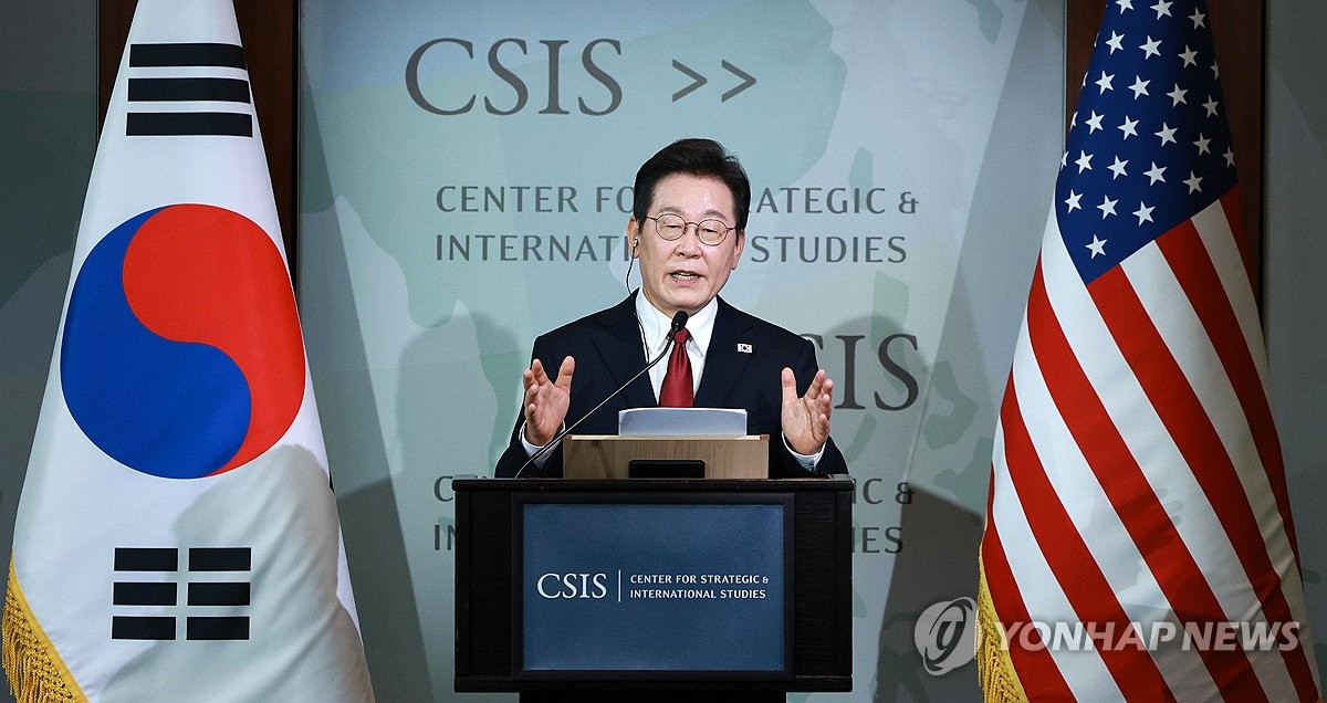 ���a�ɶ�8��25��A�b�ز��y������Բ��P��ڰ��D��s���ߡA���b���o���t���C ���p��