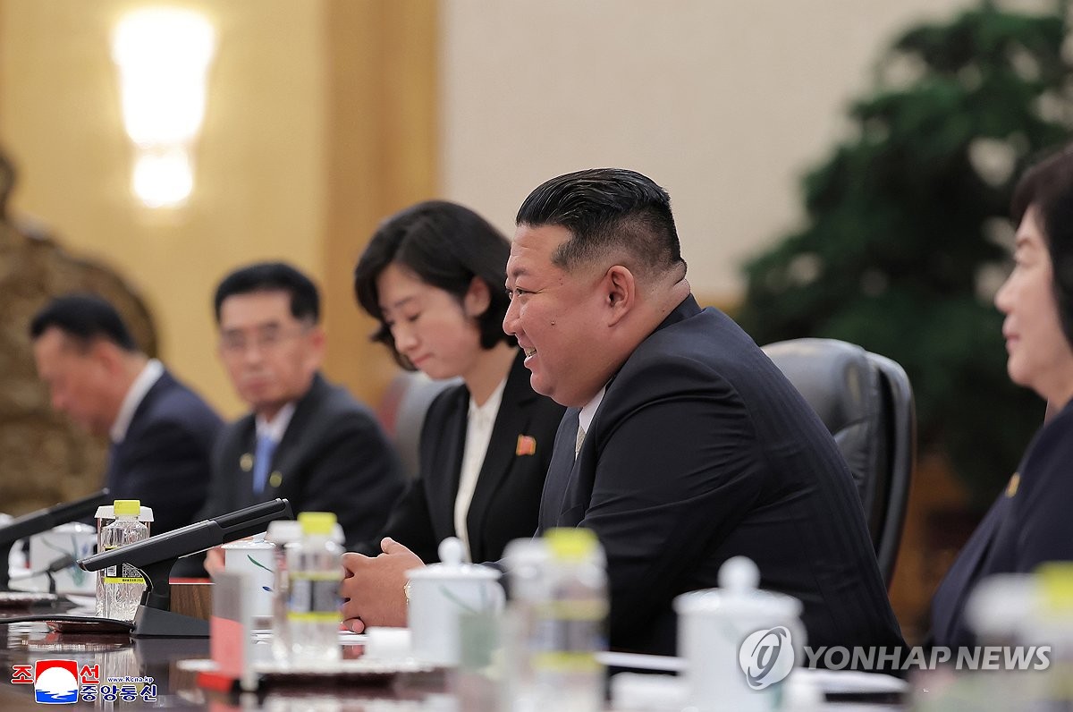 �ڴ¤���9��5����D�A���A��ȩe���|�e����������4��U�ȦP�����a�D�u�ߪ��|��|�͡C ���p��/�¤����]�Ϥ��ȭ��n���ꤺ�ϥΡA�Y�T����ƻs�^