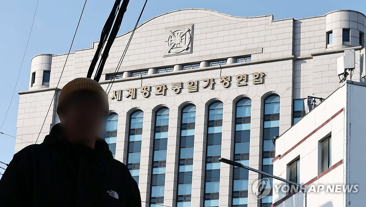 12��15��A�b�����s�s�ϡAĵ���Τ@�Э����`���줽�Ӷi��j�d���ҡC�Ϭ��Τ@�Э����`���줽�ӡC ���p��