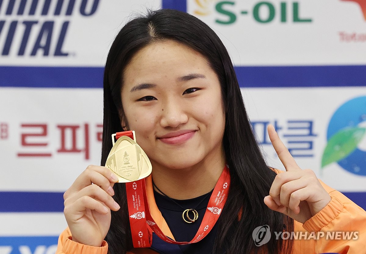 12��22��A�b���t��ھ����A�w�~���|���P�t�X�C���ӡC ���p��