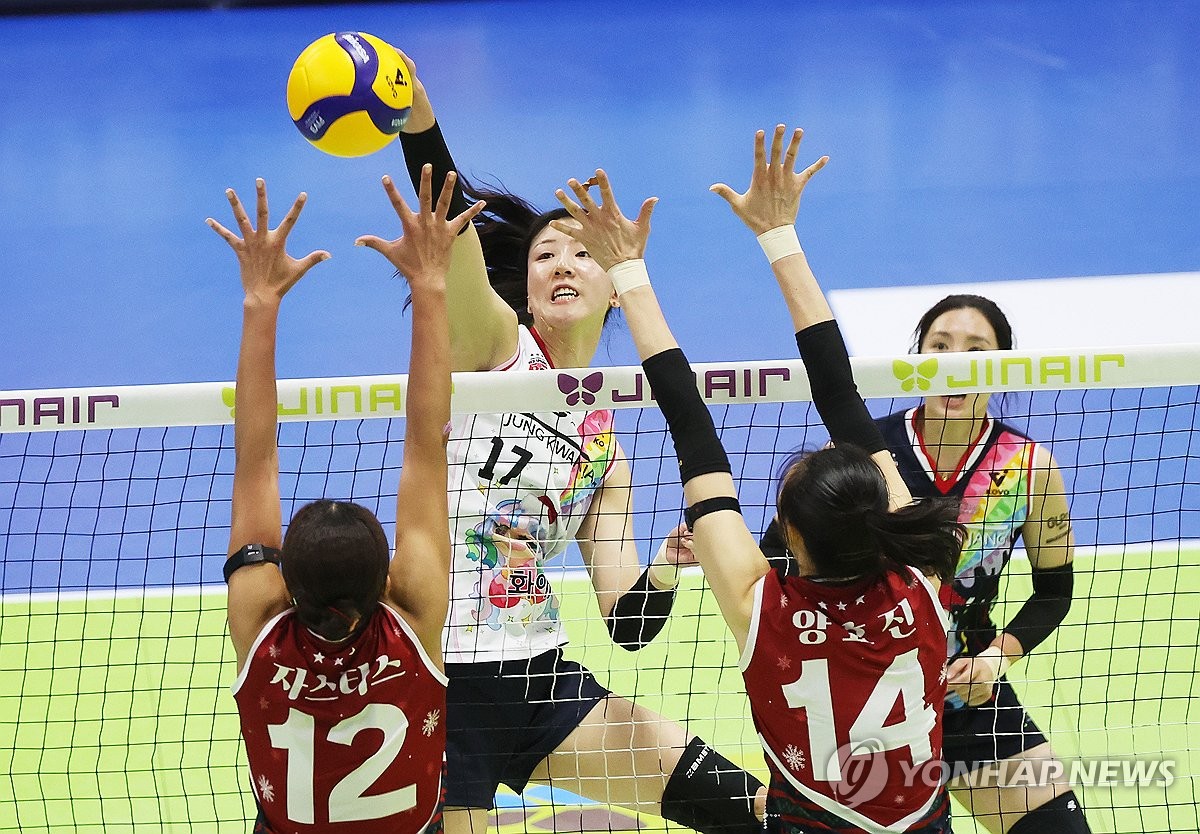 공격하는 정호영