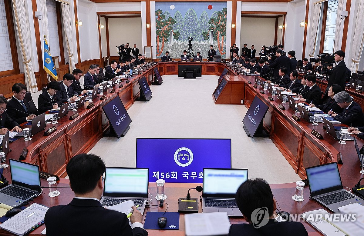 12��30��A�b���������Ϫ��C�˻O�A���b���D���l�}��ȷ|ĳ�C ���p��/�C�˻O�q�T��v�O�̹�