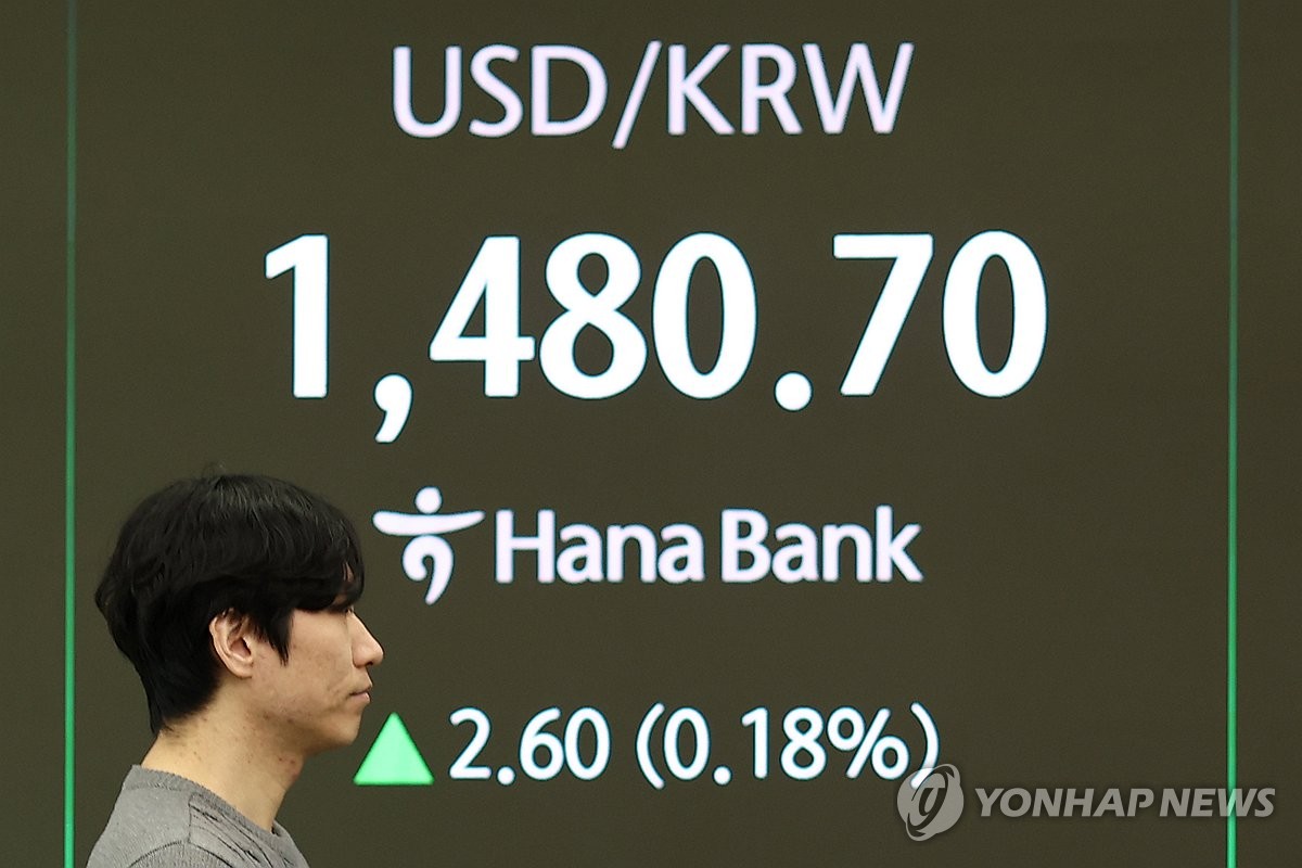 1��21��A�b���������~�Ȧ��`���j�U�A�j����ܹ�ɶײv�����C ���p��