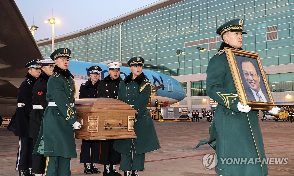 1��27��A�����Ъ�����Q�B�ܤ��t��ھ����C�Ϭ����x���M���|��l����������A�N�����п���B�������j����|�C ���p��/������v�O�̹�