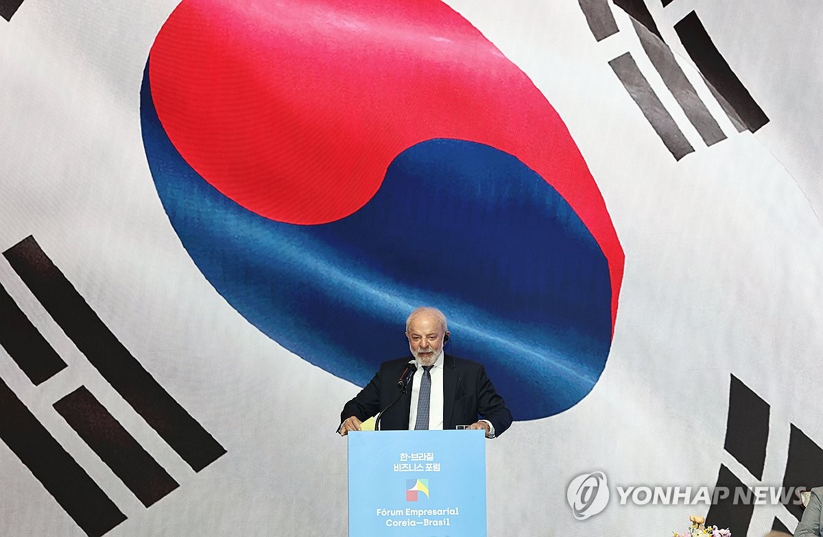 2��23��A�b�������Ϫ��֤Ѱs���|�檺���ڰӰȽ׾¤W�A�c�Եo���D���t���C ���p��