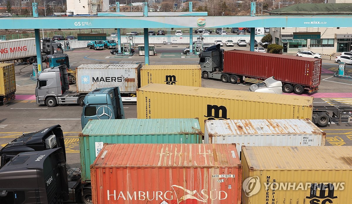 ��ƹϤ��G3��9��A�b�ʽB�D�q�������@�B�[�o���A�h���f���ƶ��[�o�C ���p��