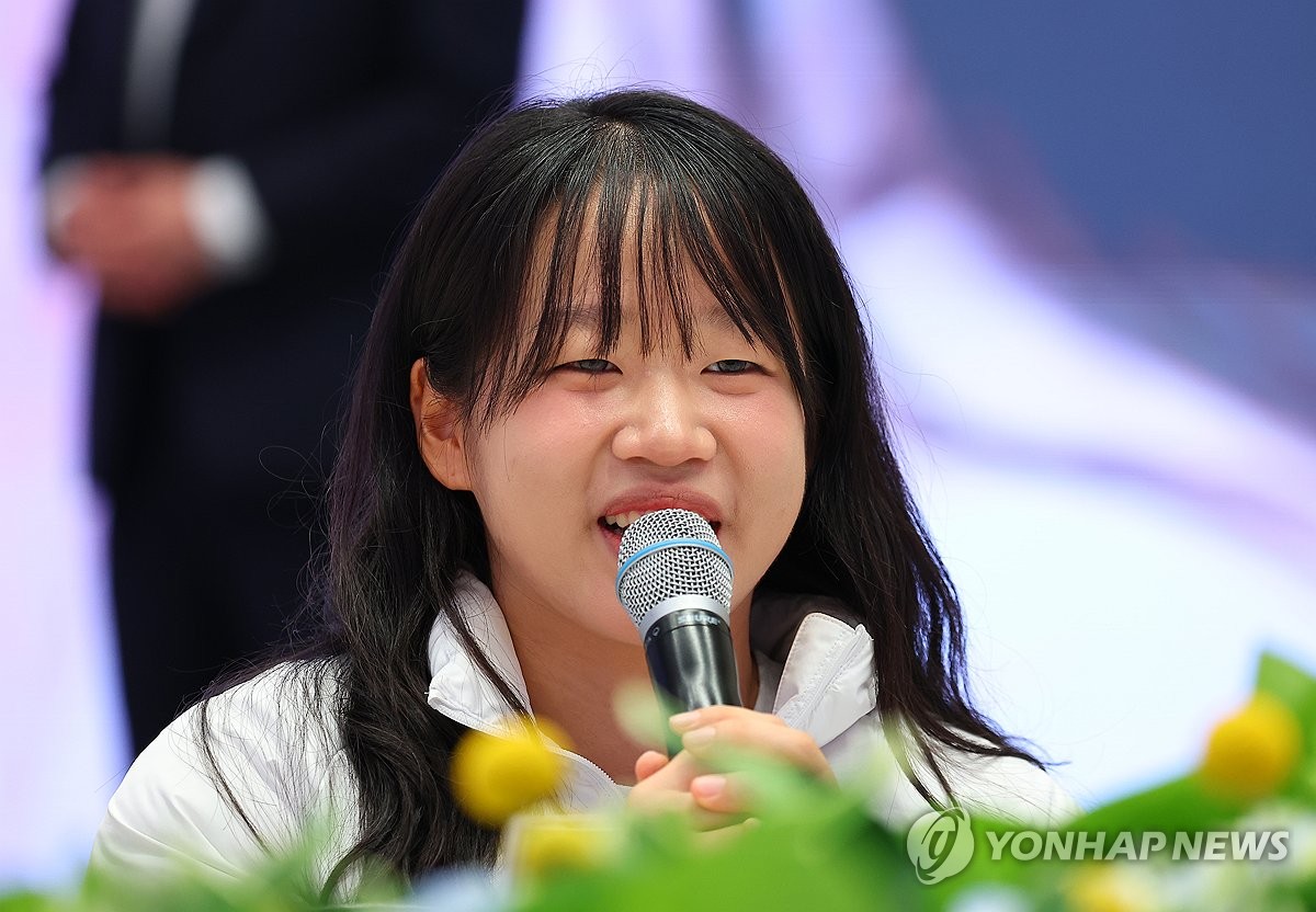 선수단 대표 발언하는 김윤지