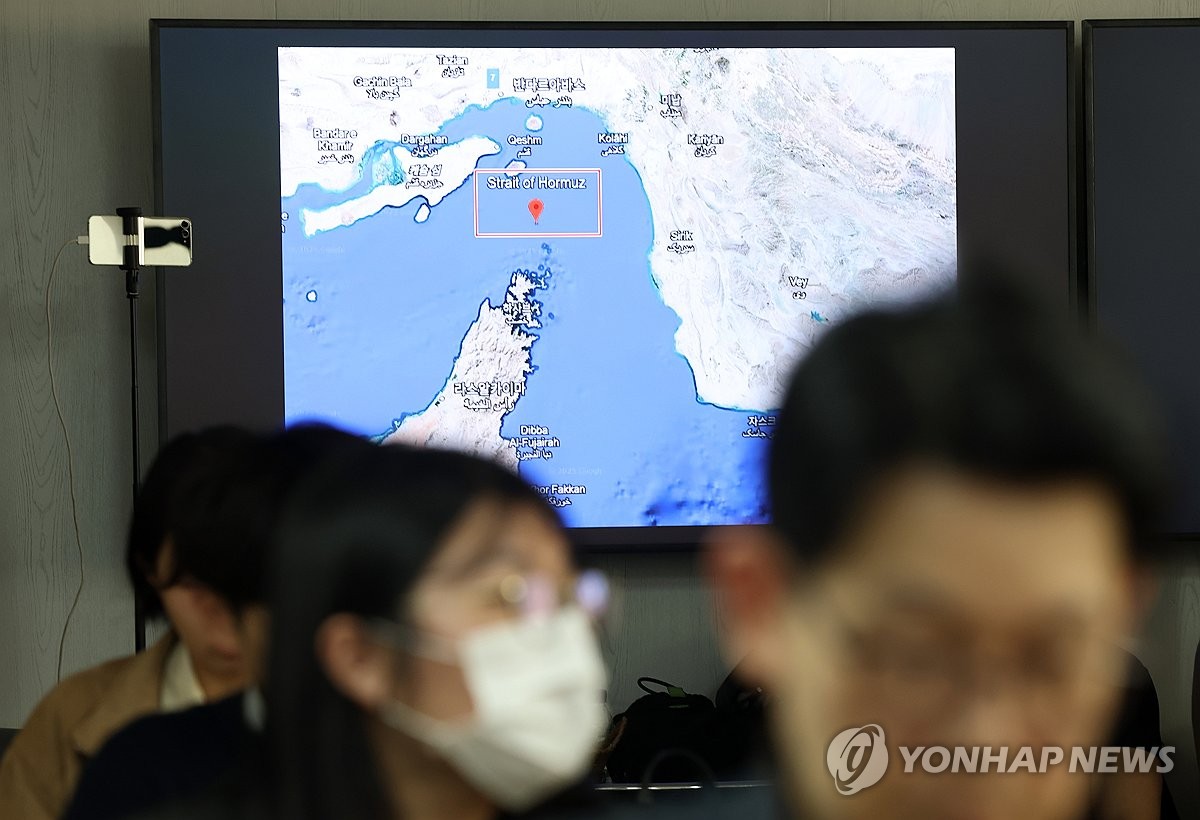 4��1��A�b�������o�q�A���������|�����󤤪F�Ԫ����u�۩M�N��������l���ꪺ�Q�׷|�C ���p��