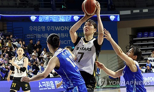 '대들보' 박지수, 챔프전서 12경기 연속 더블더블 신기록 도전