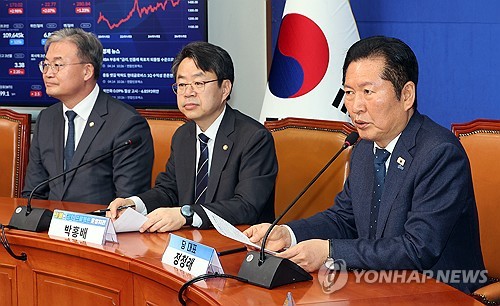 �P, '가족인 요양보호 급여 확대·건보 재산보험료 정률제' 공약